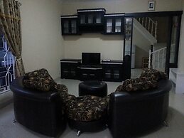 Villa Kota Bunga Cosmos