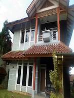 Villa Kota Bunga Semanggi