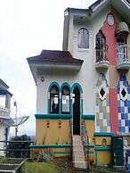 Villa Kota Bunga Teratai
