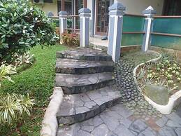 Villa Kota Bunga Teratai
