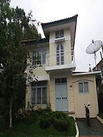 Villa Kota Bunga Teratai