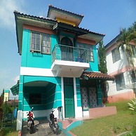 Villa Kota Bunga Tulip