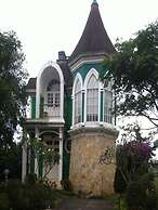 Villa Kota Bunga Tulip