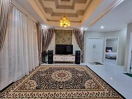 Villa Kota Bunga Anyelir