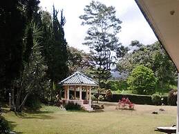 Villa Puncak Resort