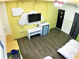 23 Here B&B