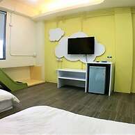 23 Here B&B