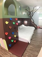 23 Here B&B