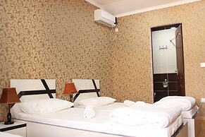 Green House Hostel