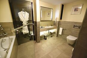 Mestil Hotels & Residences