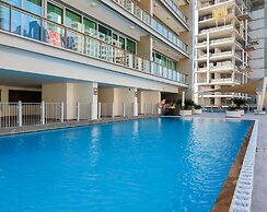 Maison Privee - Sterling Tower West