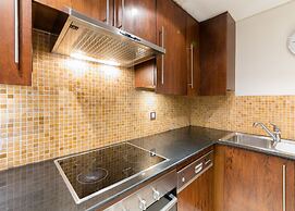 Maison Privee - Sterling Tower West