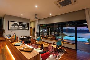 Ambong Pool Villas