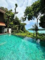 Ambong Pool Villas