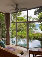 Ambong Pool Villas