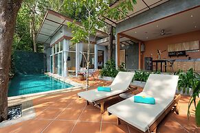 Ambong Pool Villas