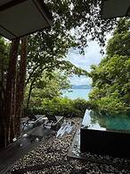 Ambong Pool Villas