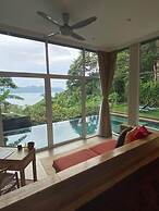 Ambong Pool Villas