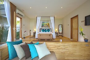 Ambong Pool Villas