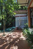 Ambong Pool Villas