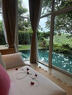 Ambong Pool Villas
