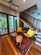 Ambong Pool Villas