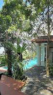 Ambong Pool Villas