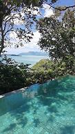 Ambong Pool Villas