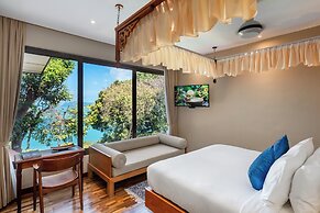 Ambong Pool Villas