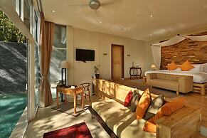 Ambong Pool Villas