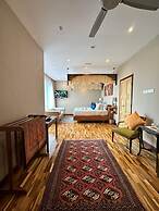 Ambong Pool Villas