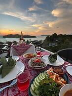 Ambong Pool Villas
