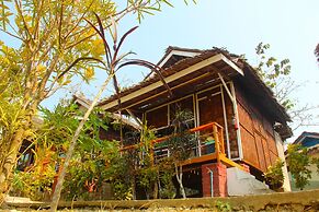 Hill Top Resort