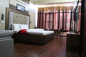 Hotel President