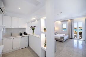 Tropicana Suites & Villas