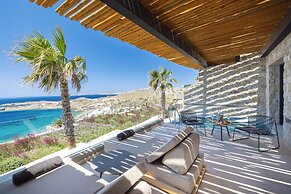 Tropicana Suites & Villas