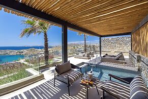Tropicana Suites & Villas