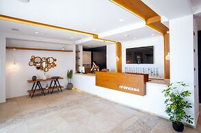 Tropicana Suites & Villas