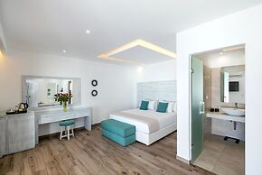 Tropicana Suites & Villas