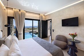 Tropicana Suites & Villas