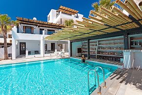 Tropicana Suites & Villas