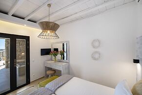 Tropicana Suites & Villas