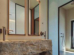 Tropicana Suites & Villas