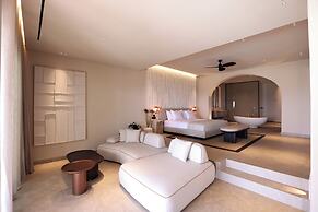 Tropicana Suites & Villas