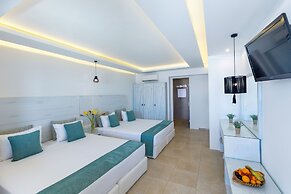 Tropicana Suites & Villas