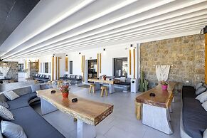 Tropicana Suites & Villas