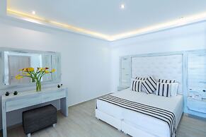 Tropicana Suites & Villas