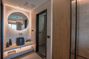 Tropicana Suites & Villas
