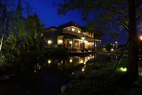 The Wonderland B&B