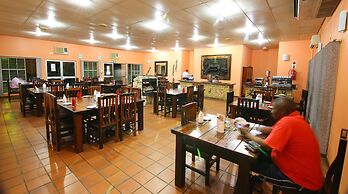 Kalahari Arms Hotel